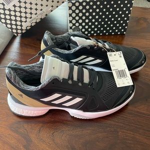 Adidas by Stella McCartney Court Shoes size 8 1/2 - NWT in original box GZ8495